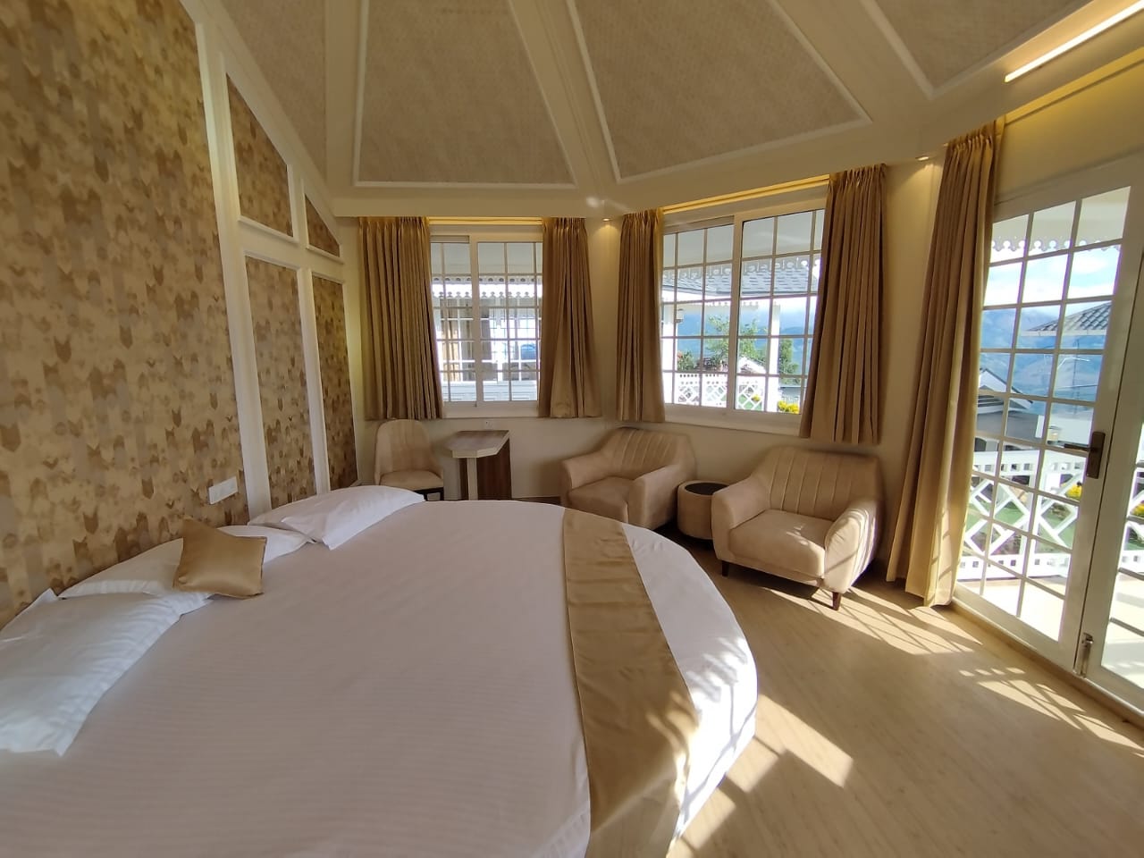 Firefly Resort Scenic Hills