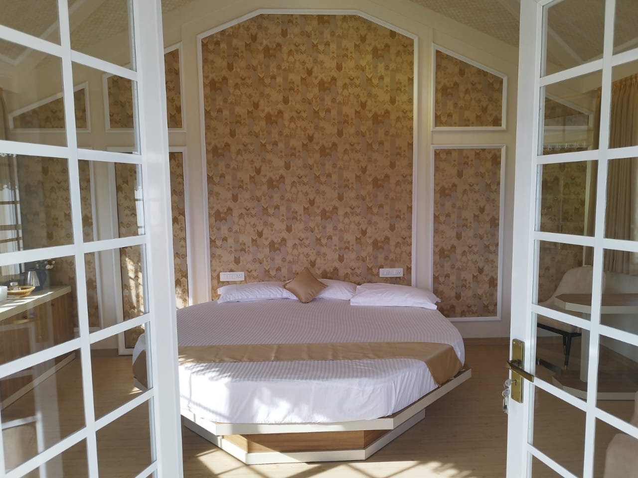 Balcony View Room at Firefly Resort