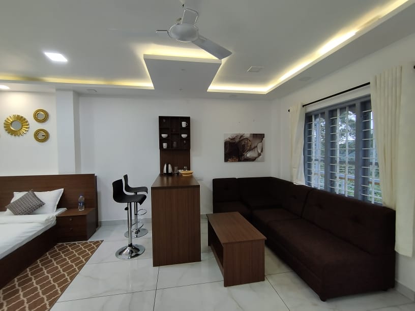 Hillside Cabin in Kanthalloor